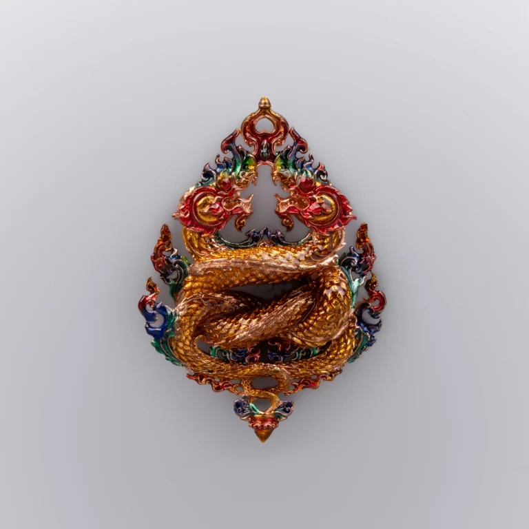 ทองแดงลงยา สีวันจันทร์ เหรียญพญานาค รุ่นนาคเกี้ยว - Highness Amulet