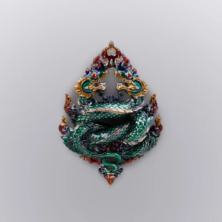 เนื้อนวะลงยาเขียว เหรียญพญานาค รุ่นนาคเกี้ยว - Highness Amulet