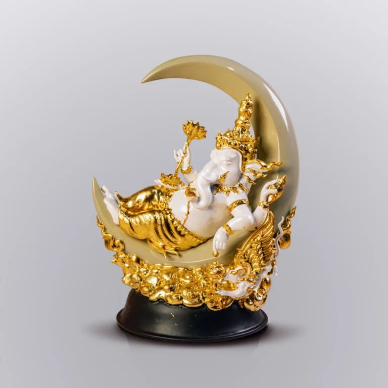 พระพิฆเนศ เพ้นกาย 3 กษัตริย์ เนื้อทองทิพย์ · 5 นิ้ว - Highness Amulet